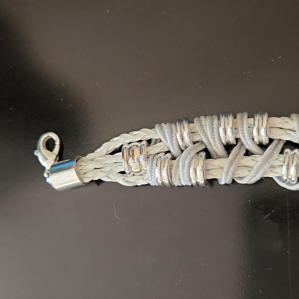 Bracelet - Picture 3 of 6